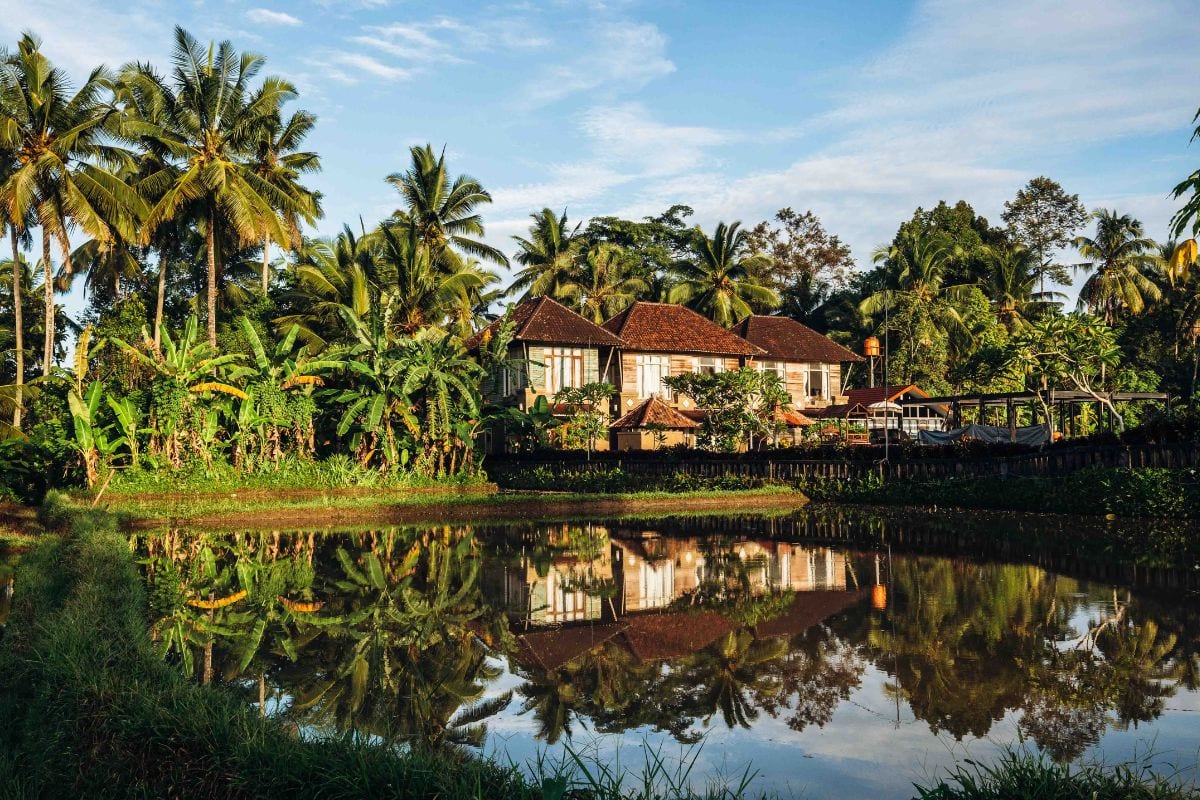 The 12 Best Yoga Retreats In Asia (You Should Book Next) - Breathing Travel