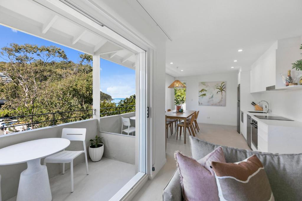 Portofino 8 Beachfront 3 Bedroom Penthouse