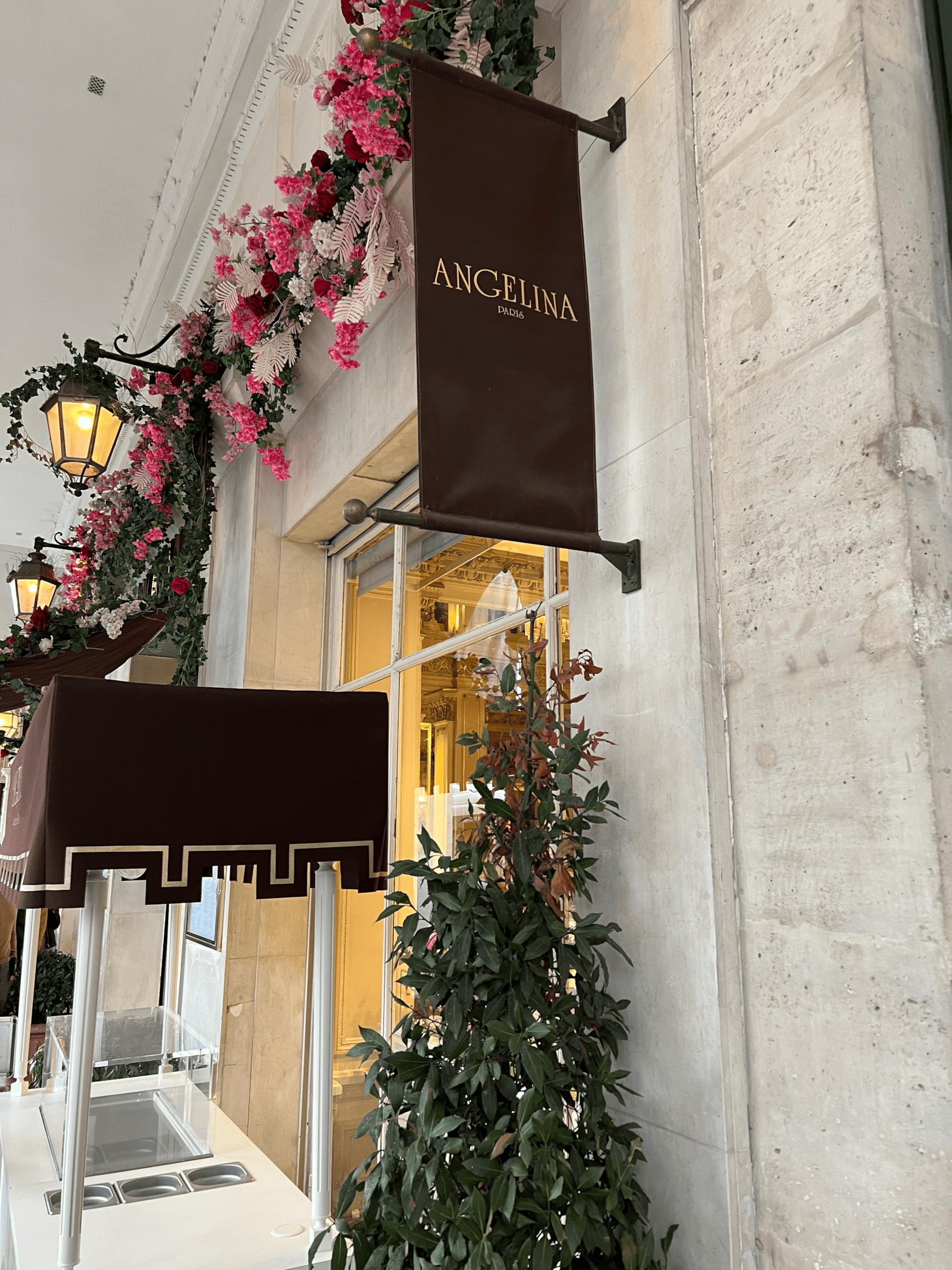 Angelina Cafe near the Rue de Rivoli