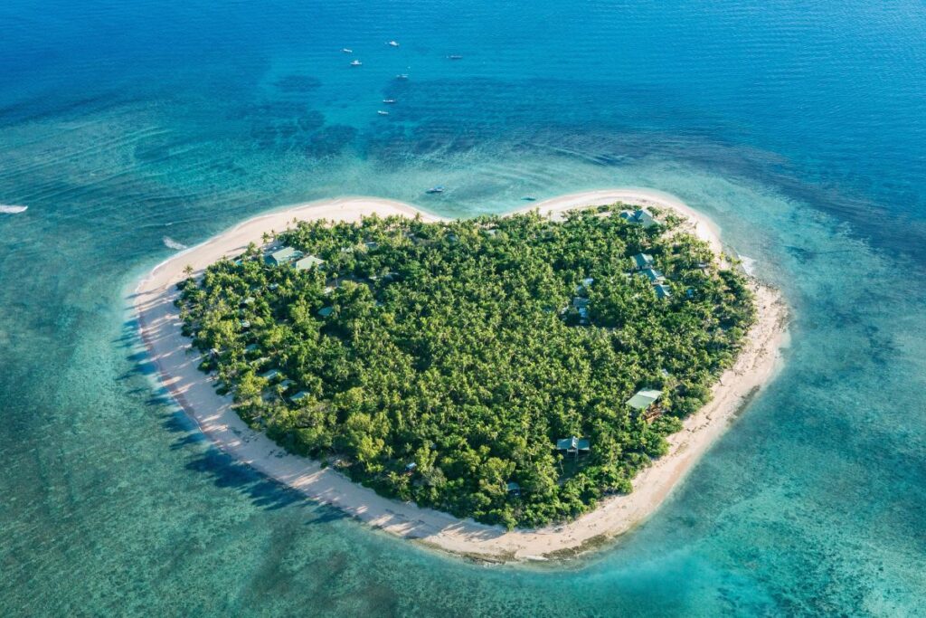 Fiji heart island
